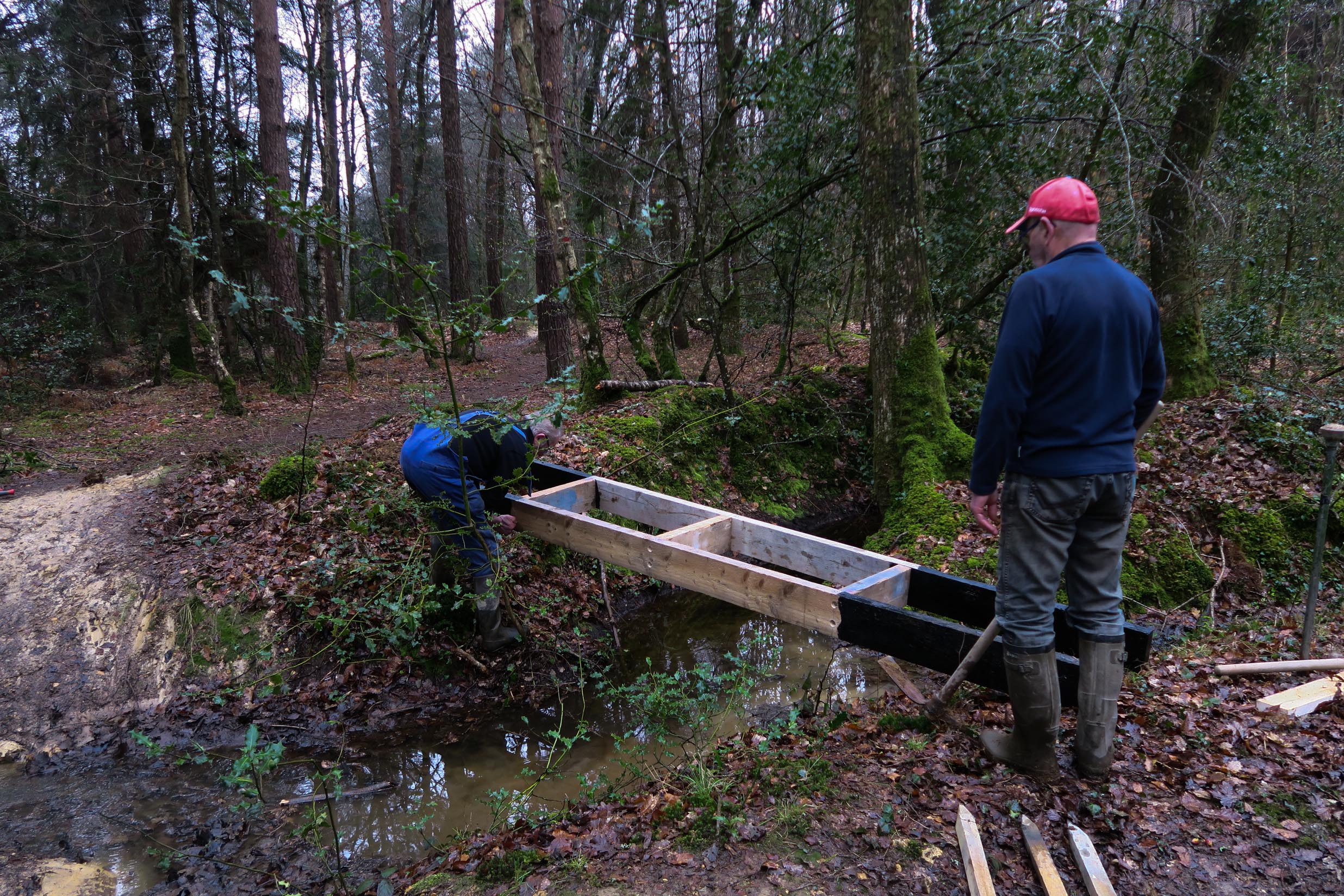 2018-03-10 Fabrication passerelle forêt Rennes 26-2