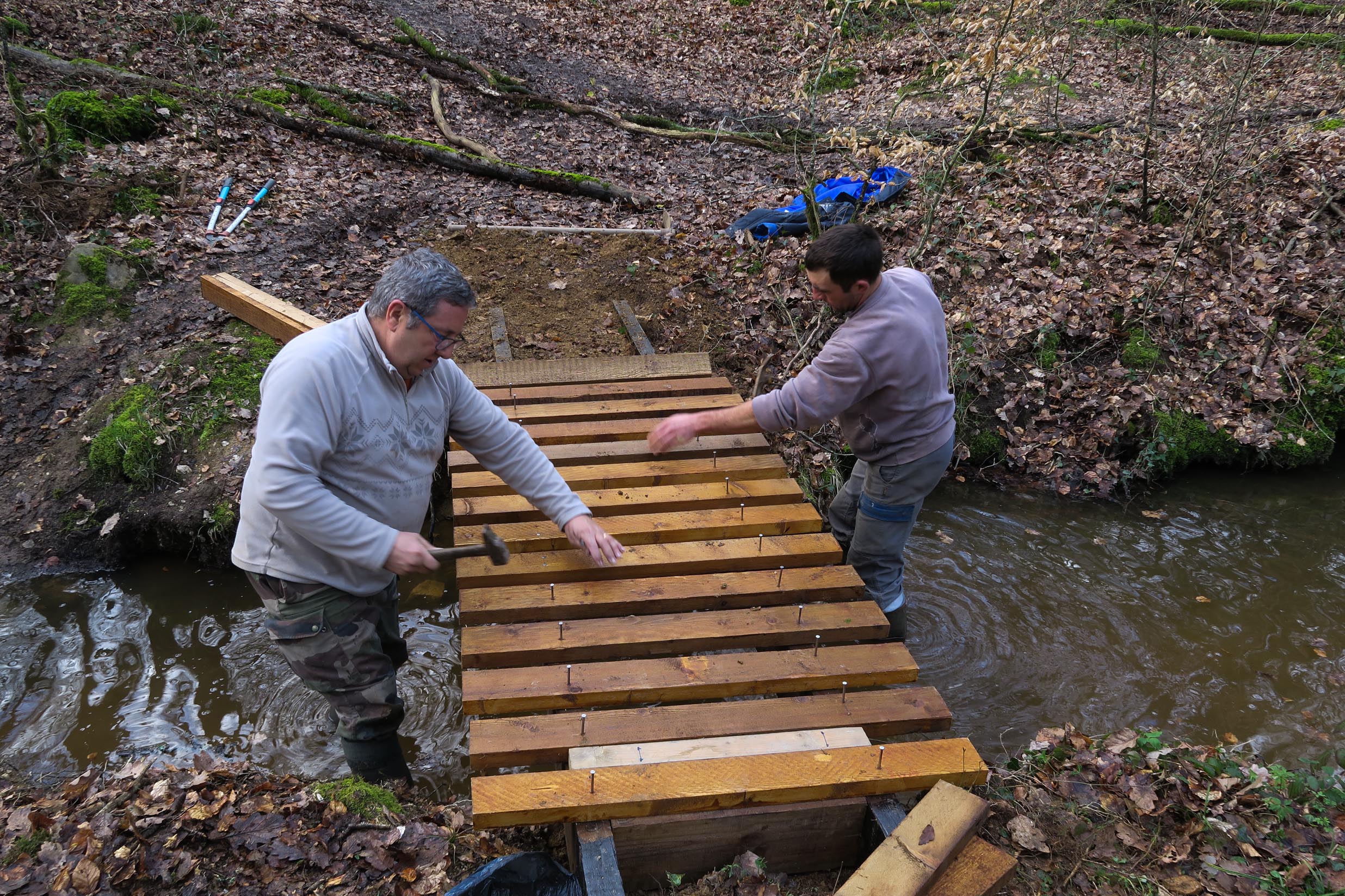 2018-03-10 Fabrication passerelle forêt Rennes-6